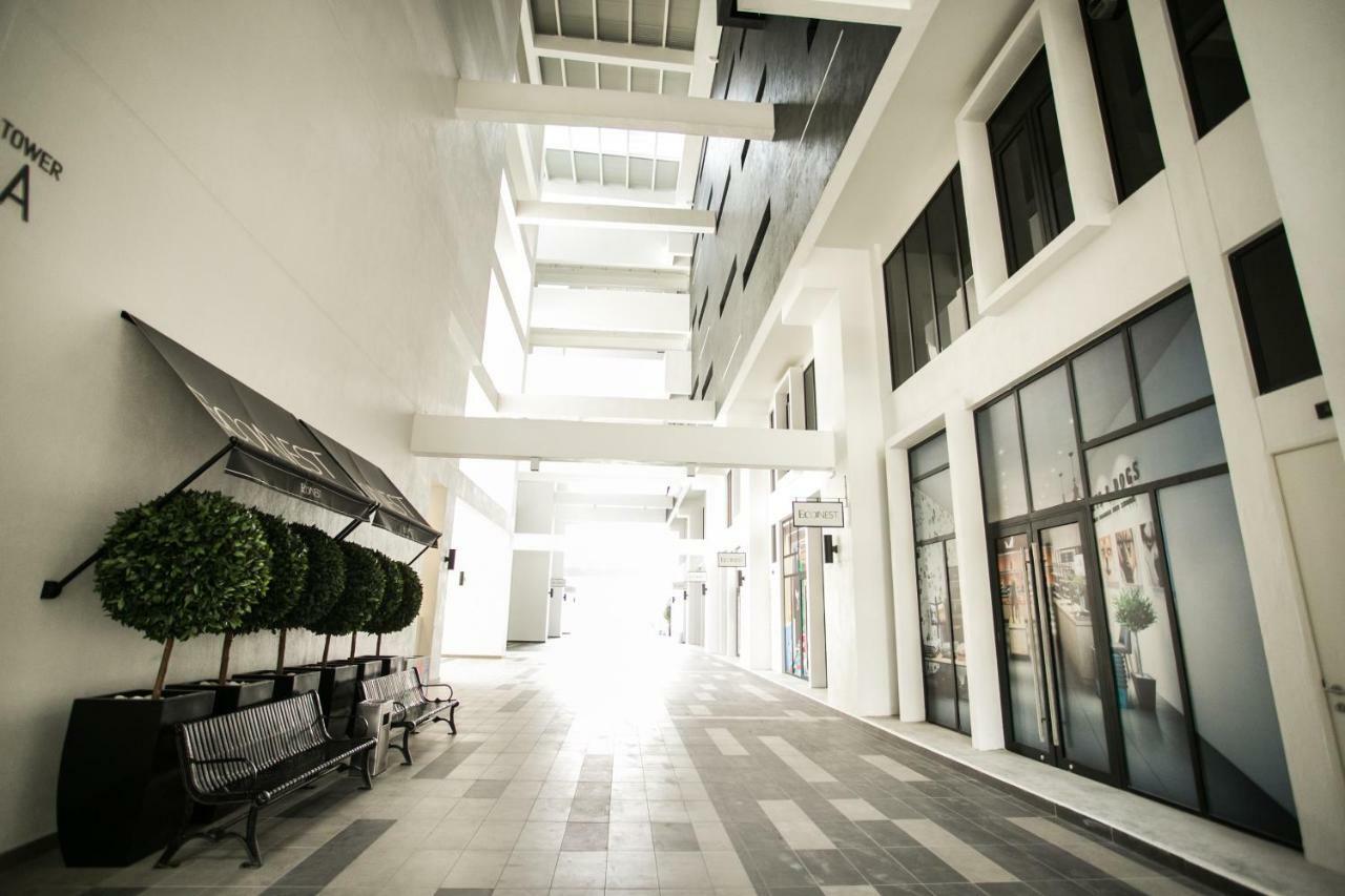 Econest Apartment By The One - Educity Nusajaya Nusajaya  Buitenkant foto
